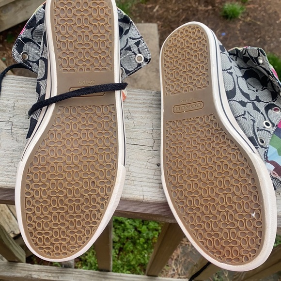 Men’s Coach Shoes - Picture 2 of 2